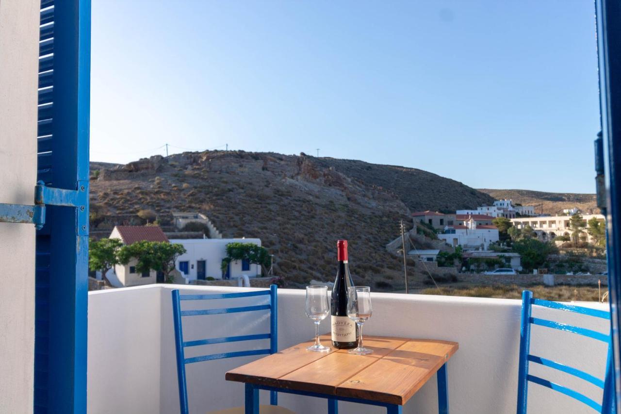 Meltemi Hotel Kythnos Loutrá Extérieur photo