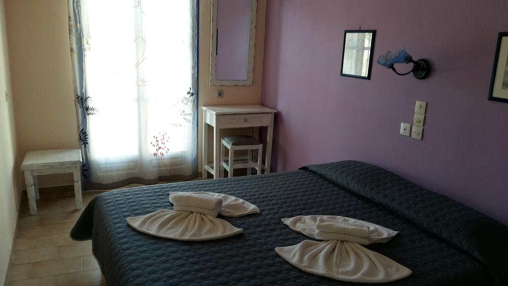 Meltemi Hotel Kythnos Loutrá Extérieur photo
