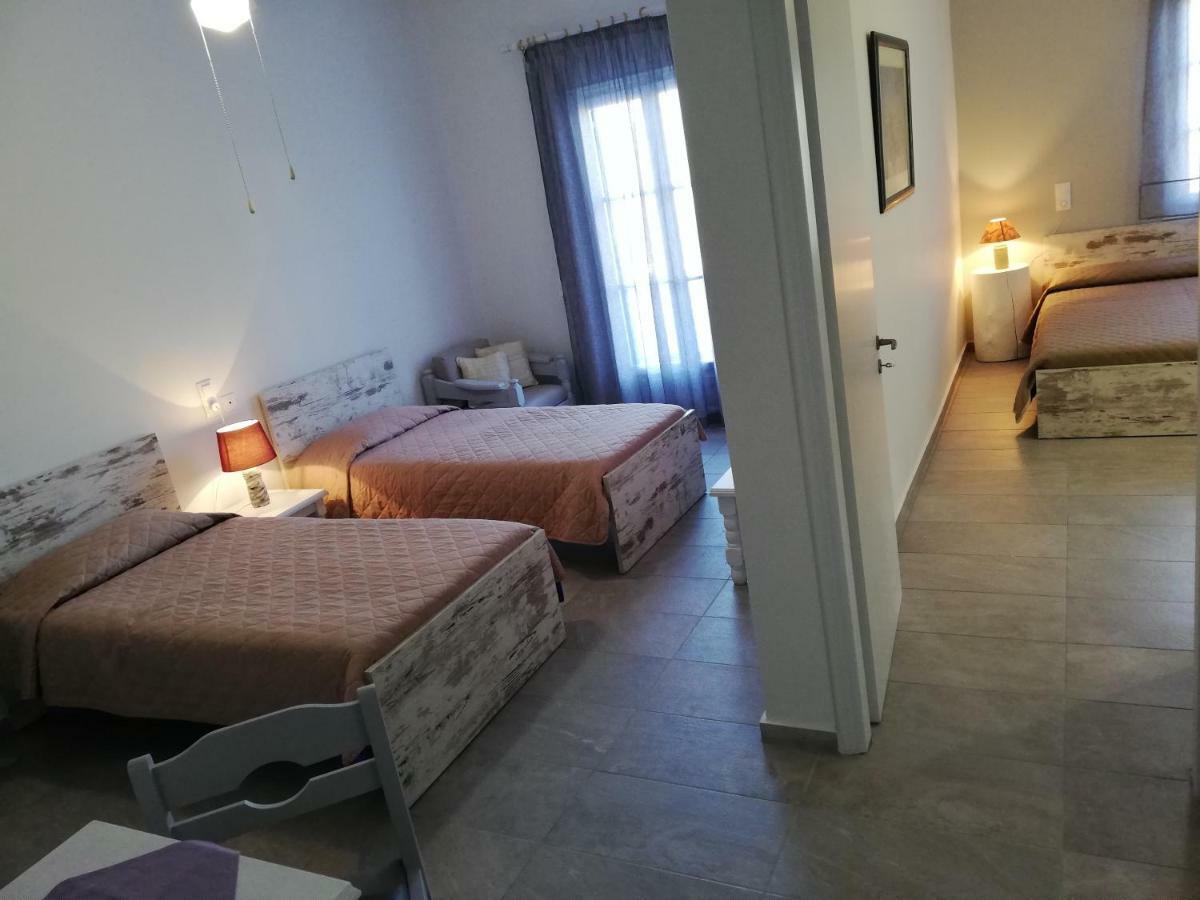 Meltemi Hotel Kythnos Loutrá Extérieur photo
